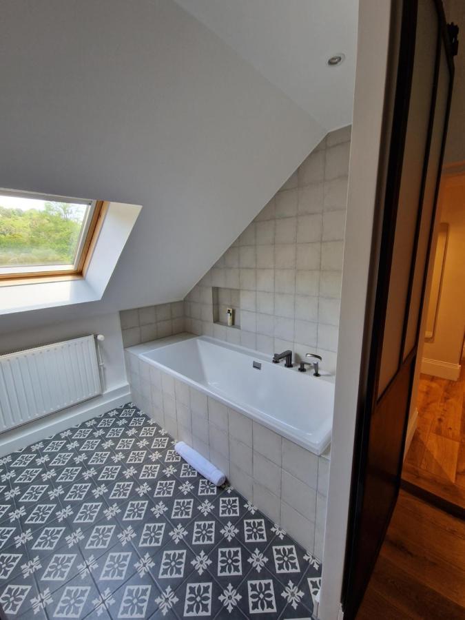 Au Moulin Saint Nicol - *
